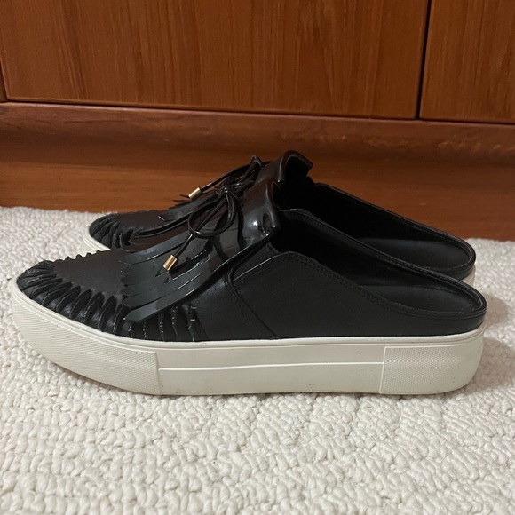 J/Slides Black Leather Amora Fringe Mules 8.5 - Picture 2 of 4